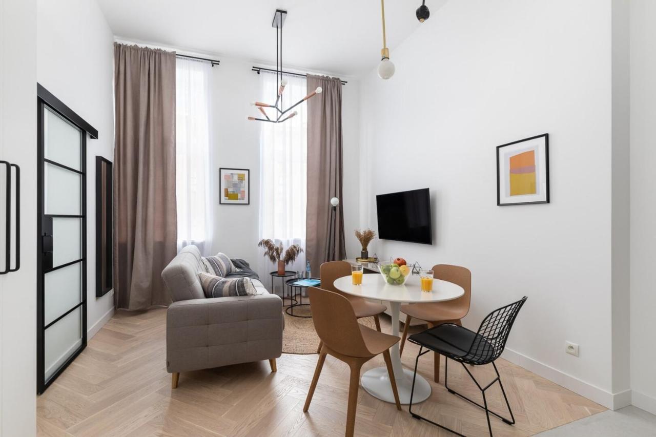 Boduena 4 - Elegant Apartment In Warsaw Centre By Noclegi Renters Exterior photo